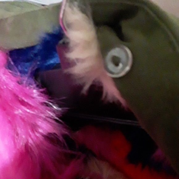 Nice Jacket - Picture 5 of 5